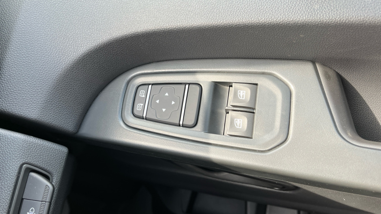 Renault Trafic Swb Diesel SL30 Blue dCi 130 Advance [Safety] Van